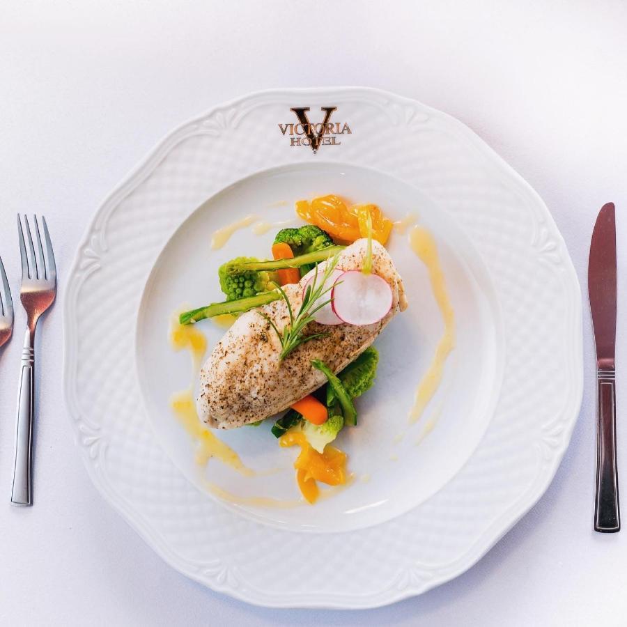 Hotel Victoria Болшево Экстерьер фото