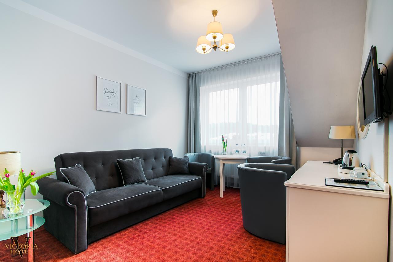 Hotel Victoria Болшево Экстерьер фото