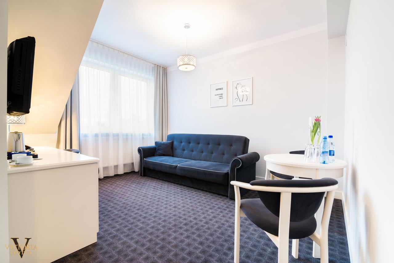 Hotel Victoria Болшево Экстерьер фото